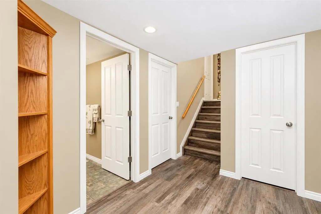 44 Isaacson Crescent