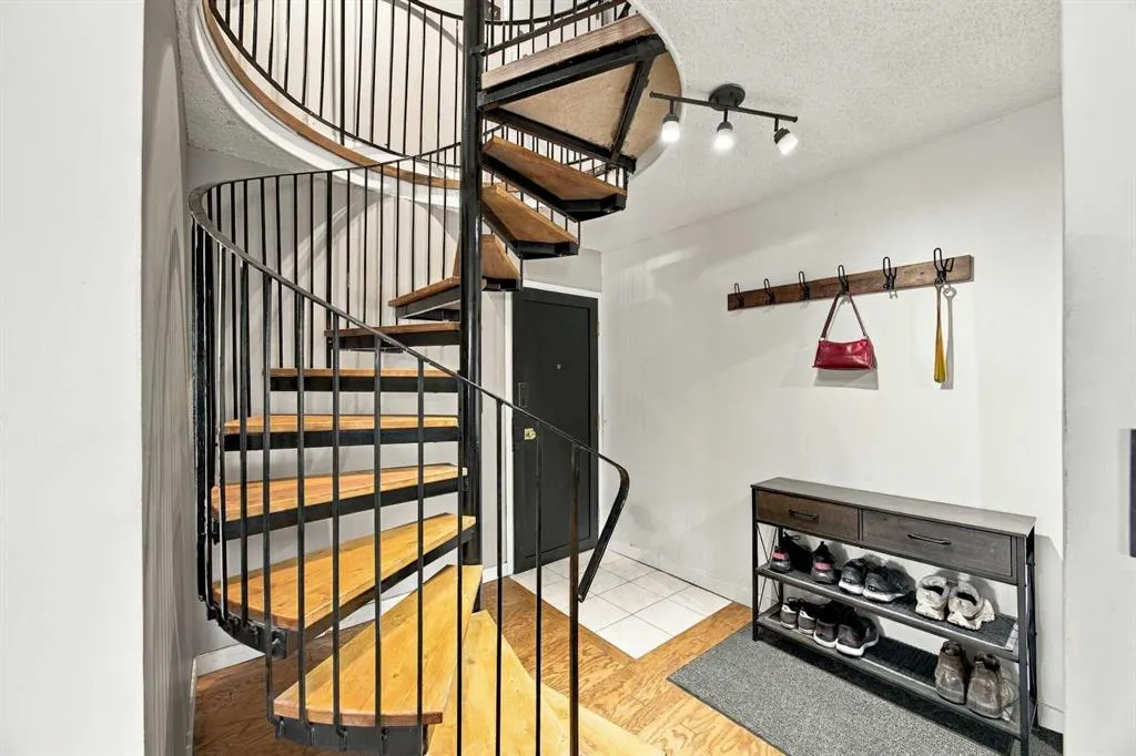 1140 15 Avenue SW #1002
