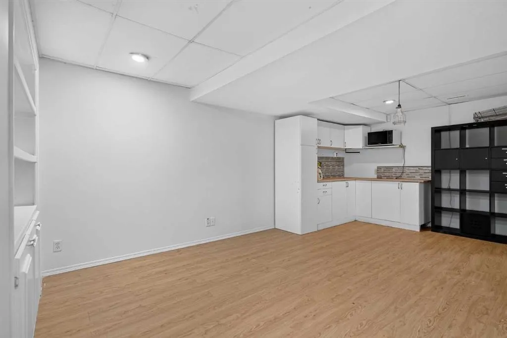 113 Mt Douglas Villas SE
