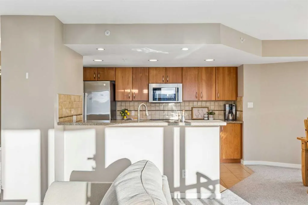 1088 6 Avenue SW #903