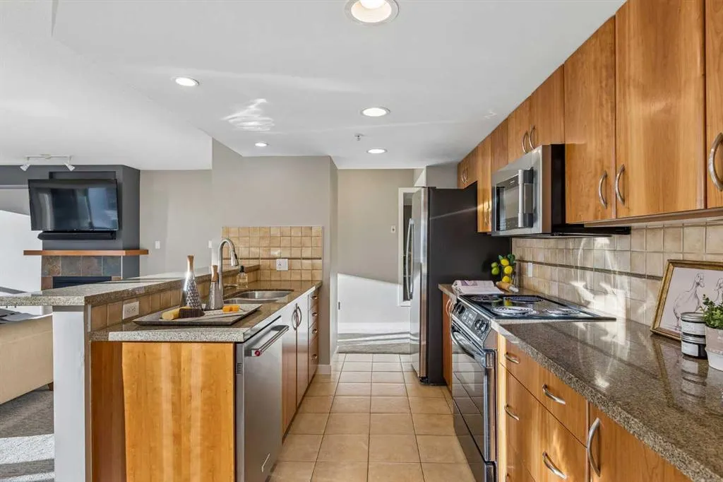 1088 6 Avenue SW #903