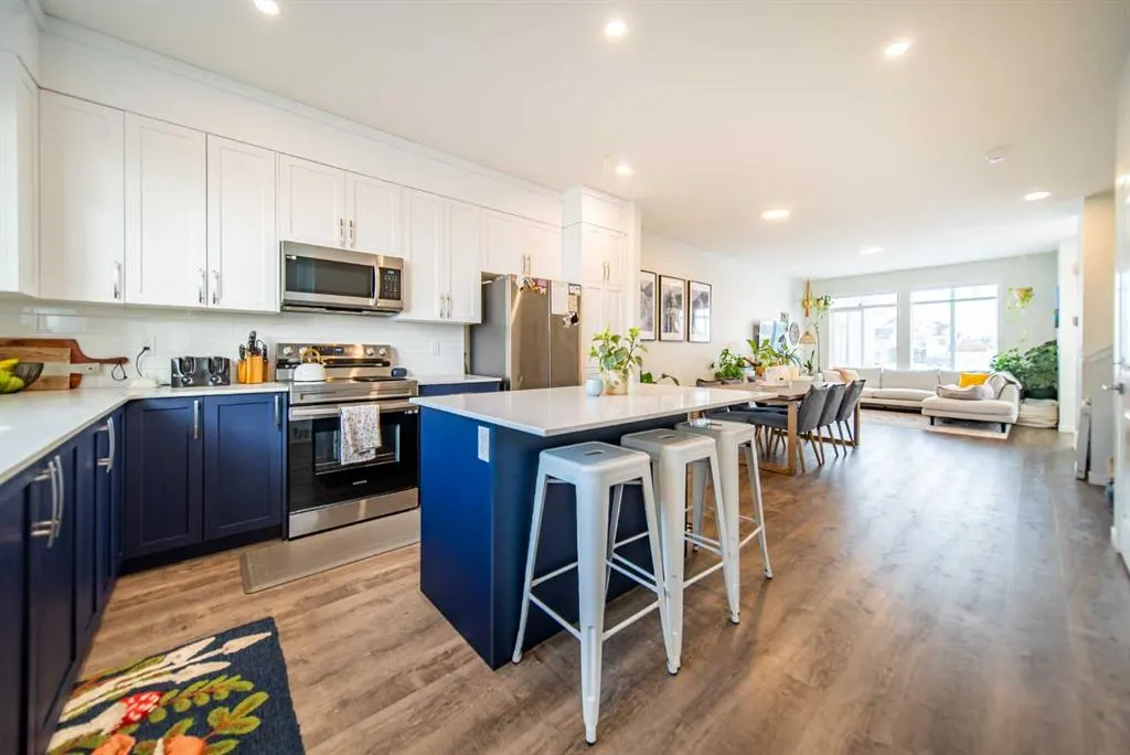 27 Iris Crescent