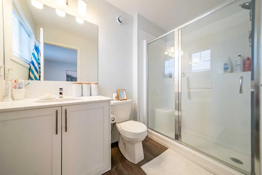 27 Iris Crescent