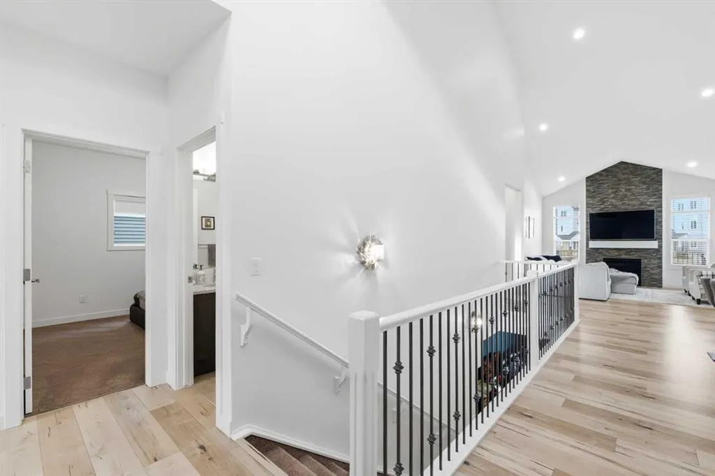1323 Bayside Drive SW