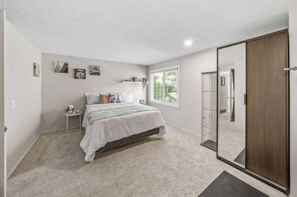 1845 Lysander Crescent SE #54