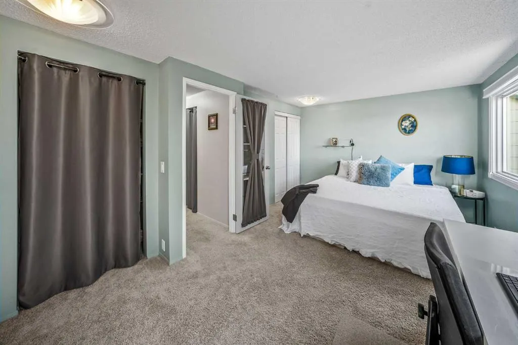1845 Lysander Crescent SE #54