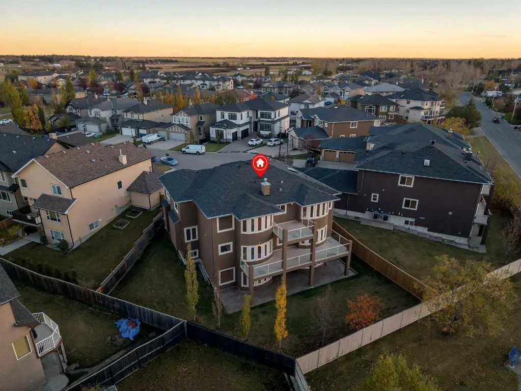 220 East Lakeview Place