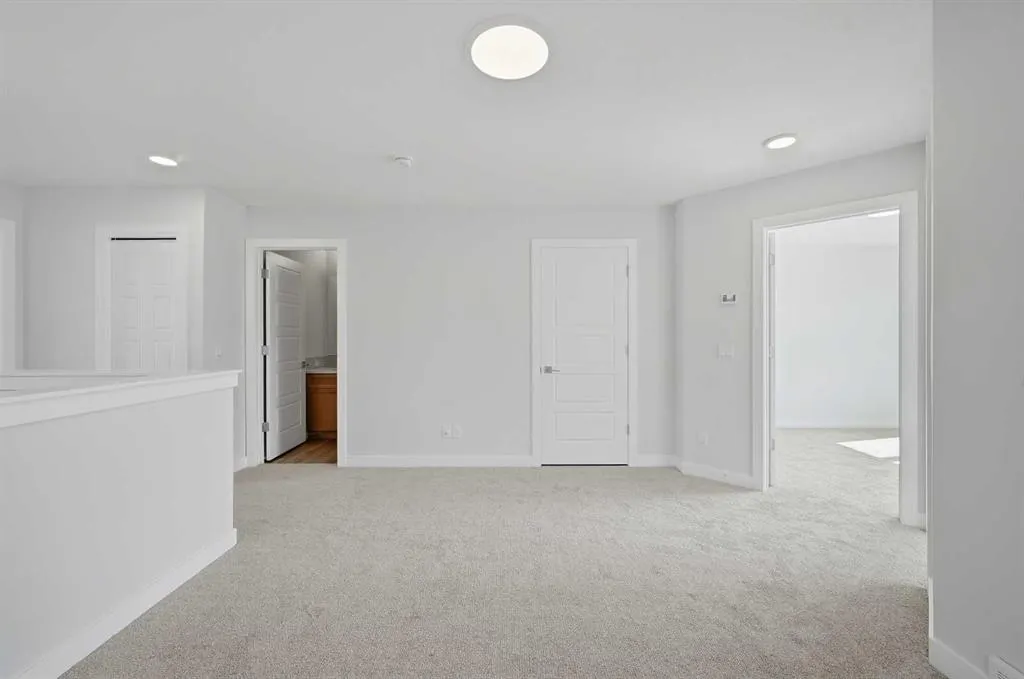 234 Chelsea Heath