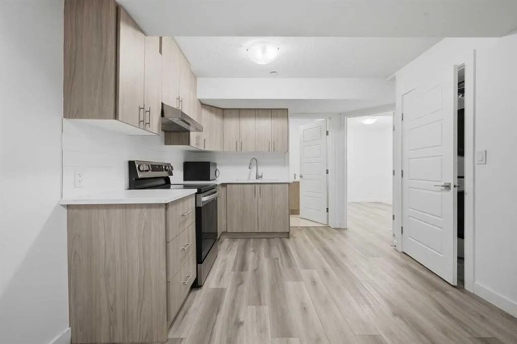 234 Chelsea Heath