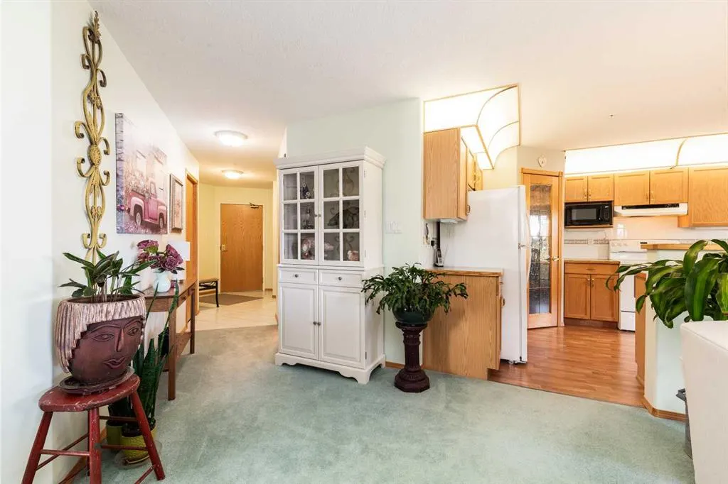 100 2nd Avenue S #322