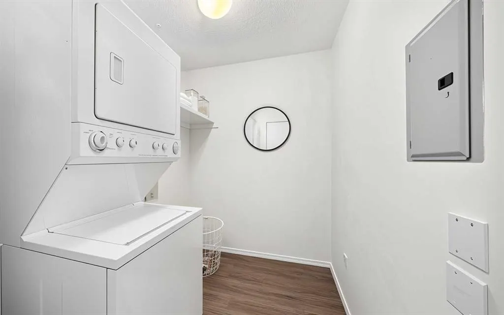 260 Shawville Way SE #209