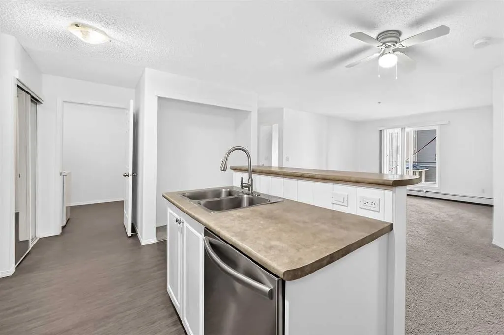 260 Shawville Way SE #209