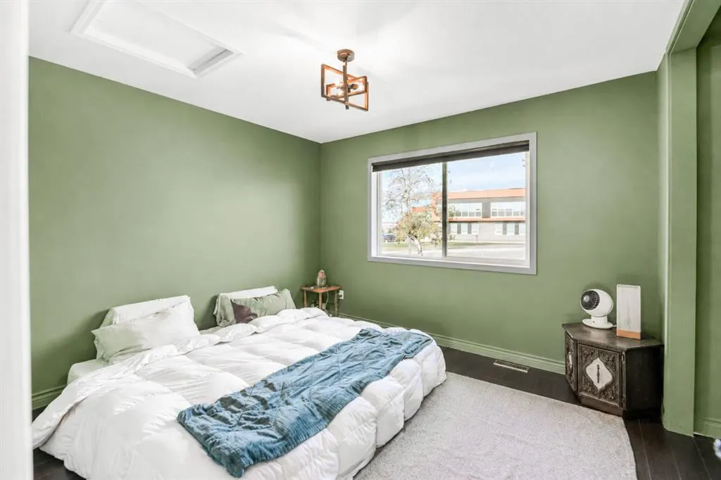 69 Leung Place