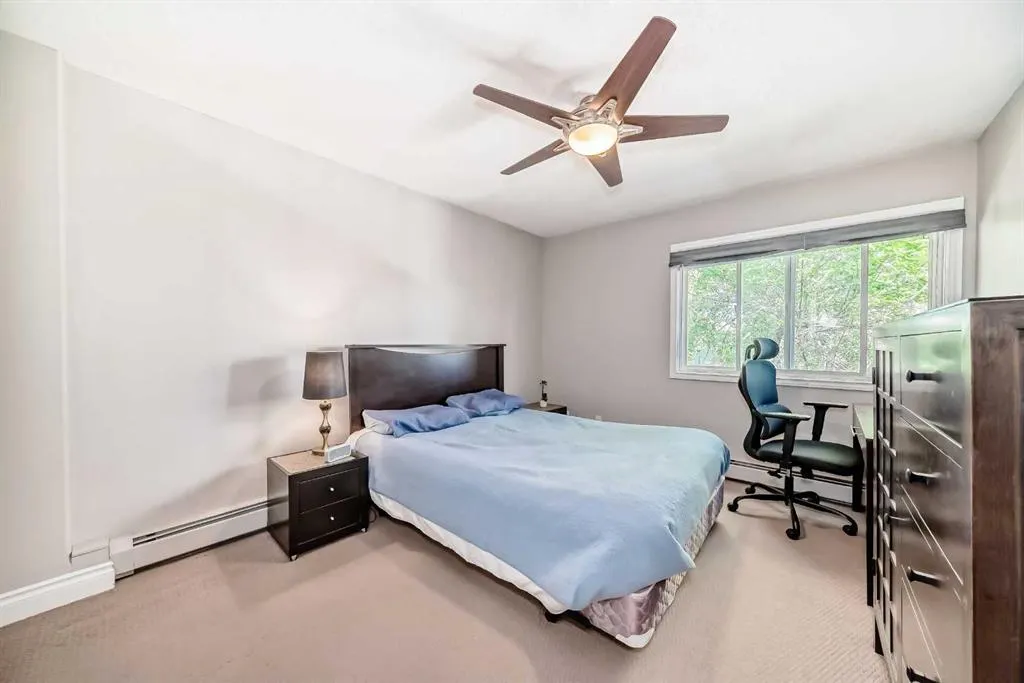 1027 1 Avenue NW #401