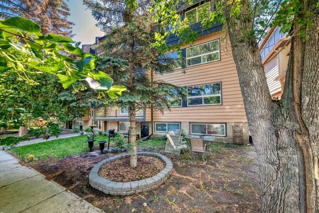 1027 1 Avenue NW #401