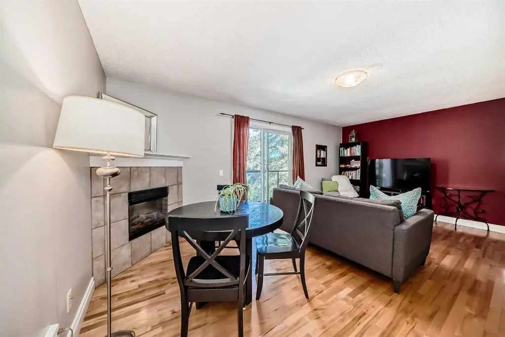1027 1 Avenue NW #401