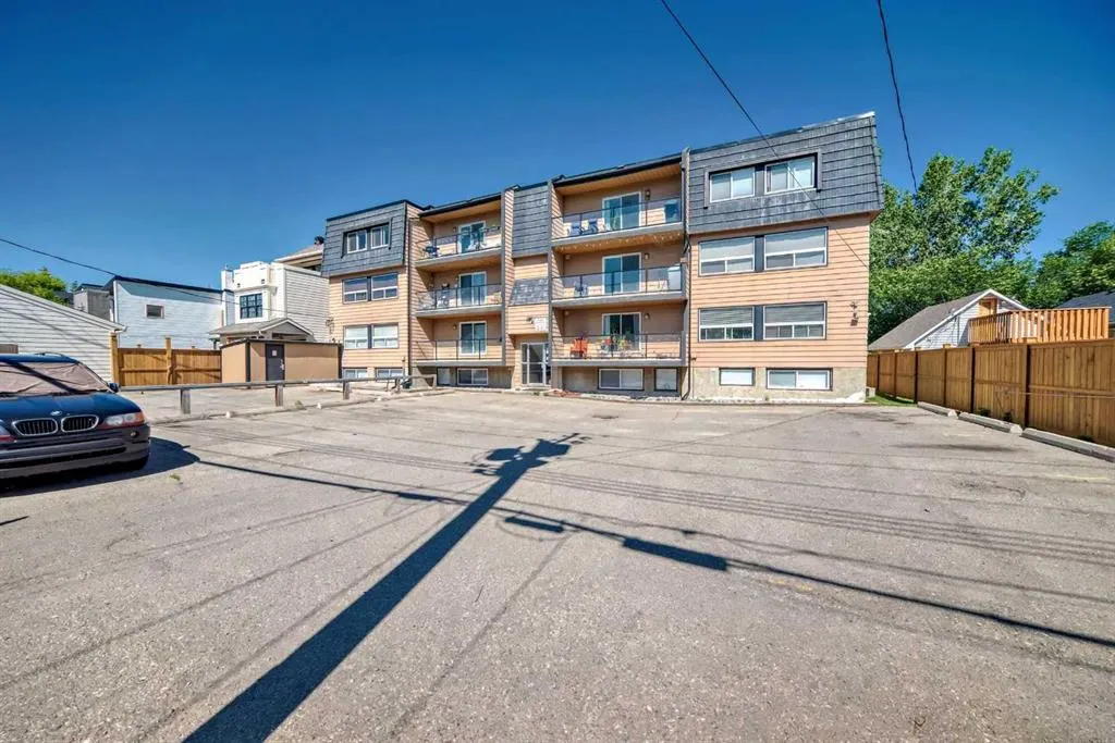 1027 1 Avenue NW #401