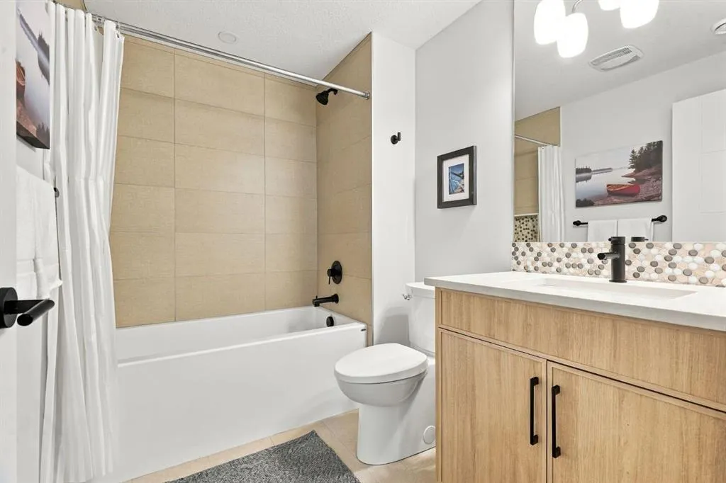 24 Yorkville Terrace SW