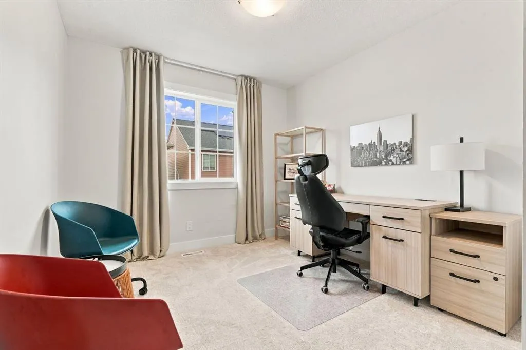 24 Yorkville Terrace SW