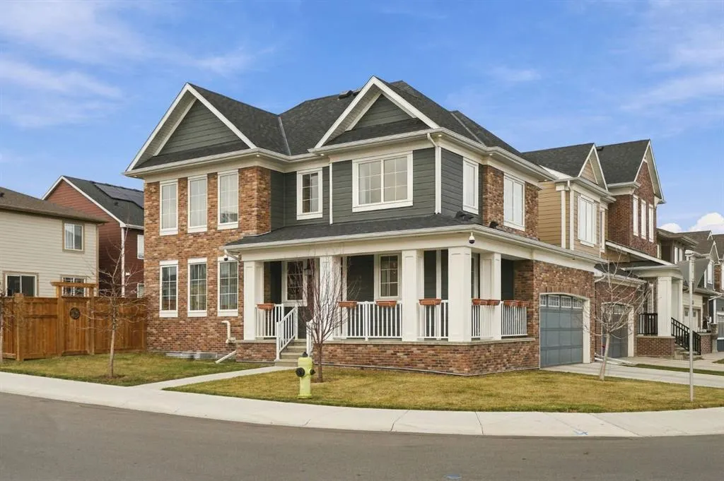 24 Yorkville Terrace SW