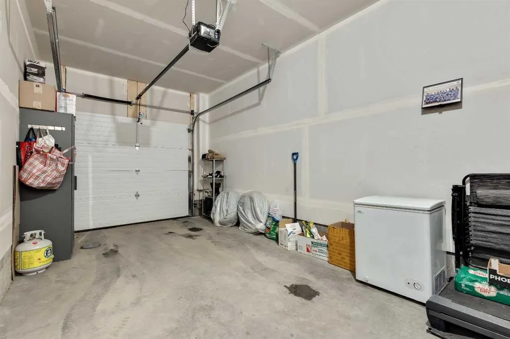 245 Redstone Walk NE #203