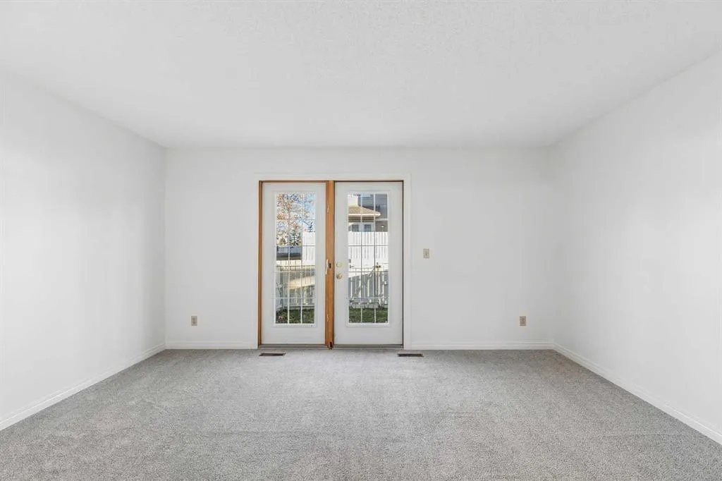 32 Whitnel Court NE #42