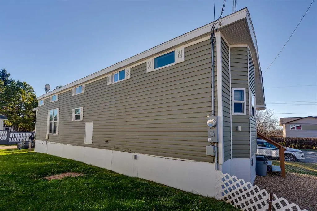 5011 49 Avenue #34A