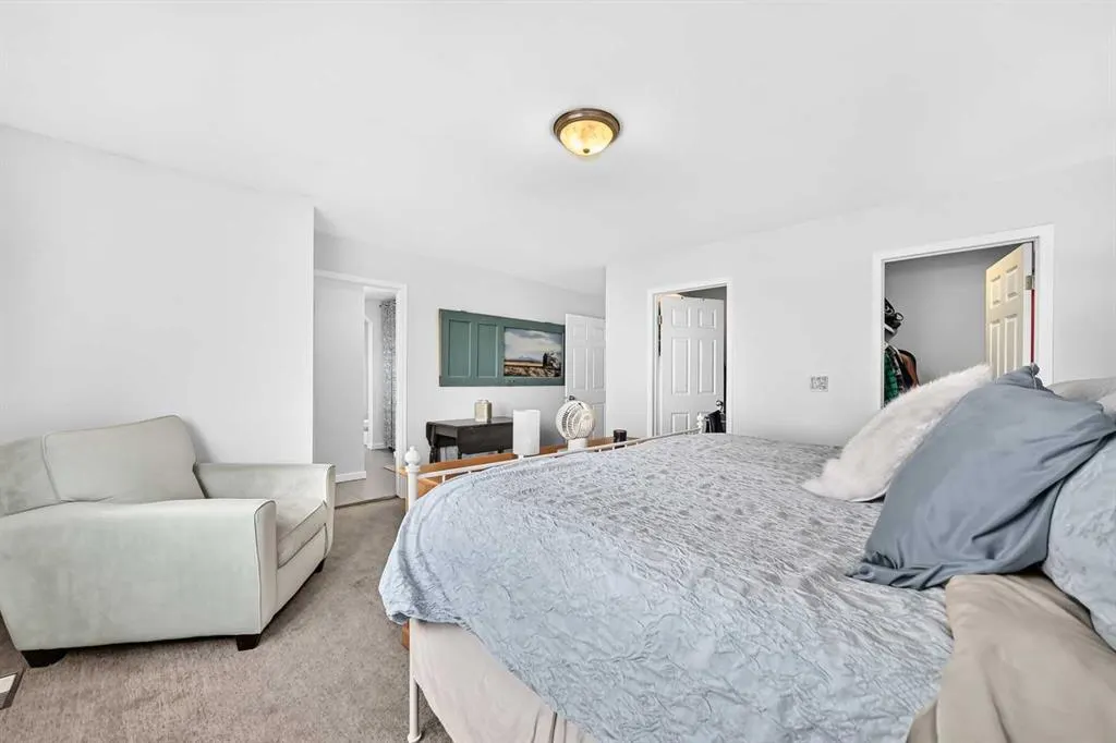 32 Meadowpark Place