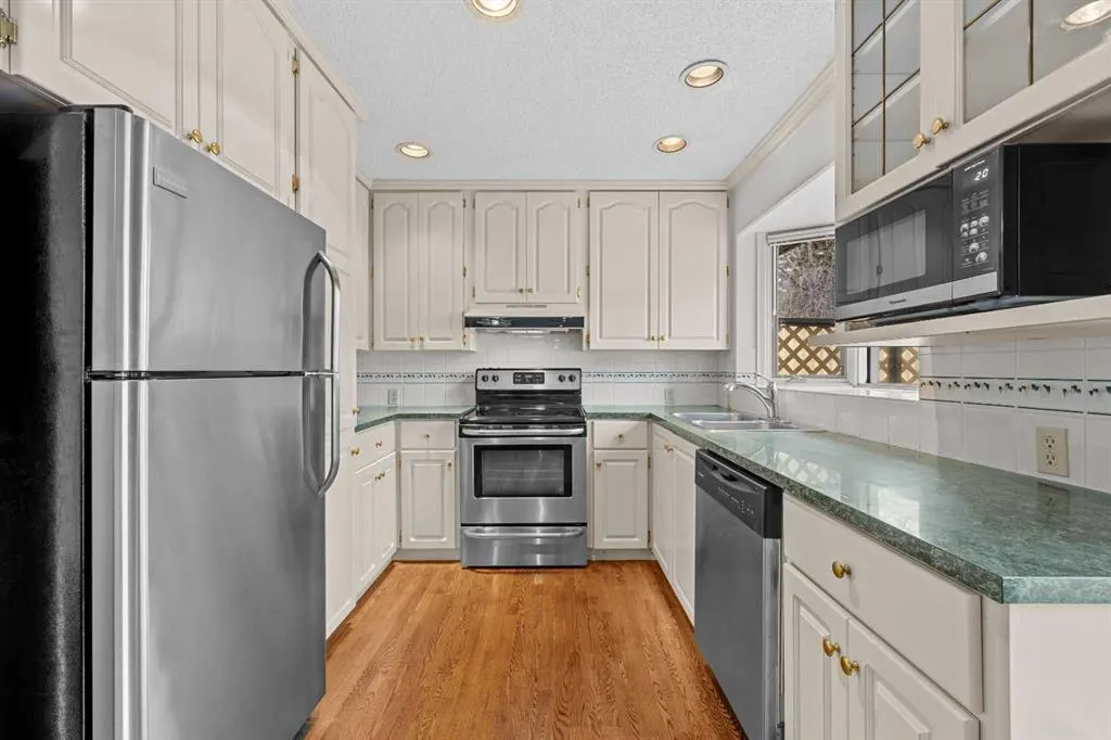 6268 Silver Springs Hill NW