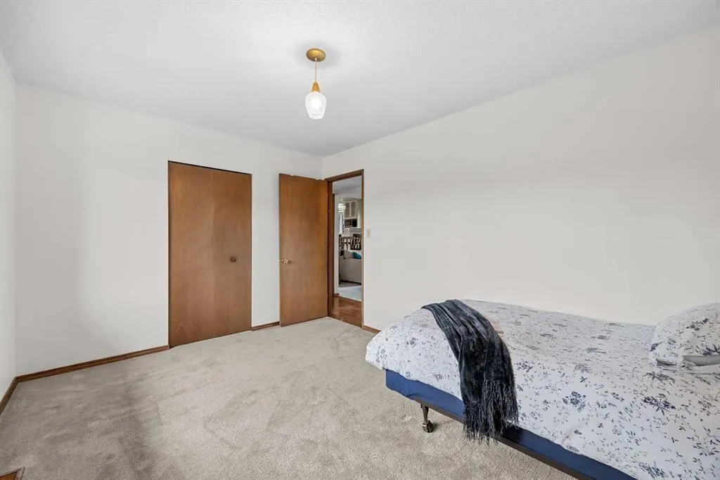 6268 Silver Springs Hill NW