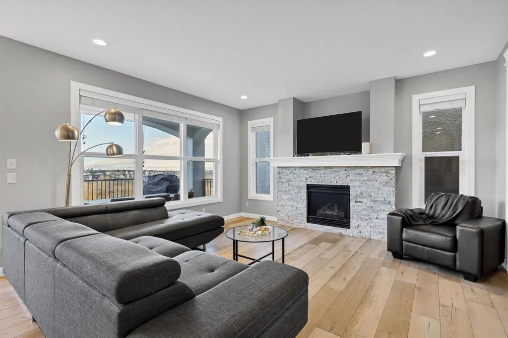 66 Masters Avenue SE