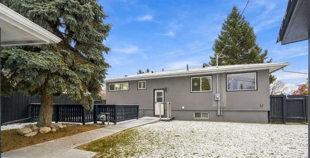 45 Westover Drive SW