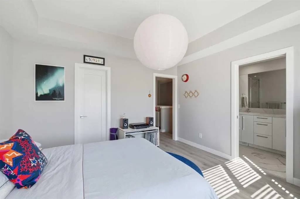 416 West Lakeview Drive