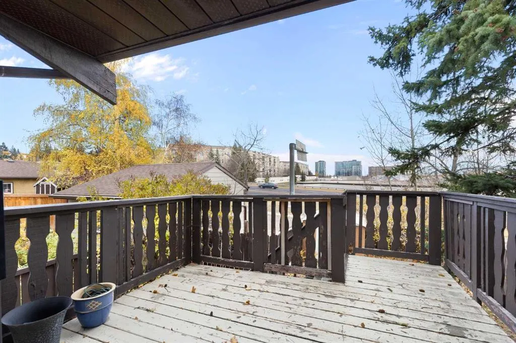 20 Dalhousie Crescent NW