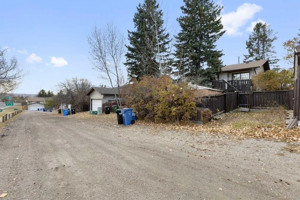 20 Dalhousie Crescent NW