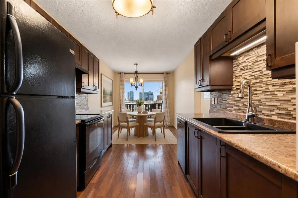 20 Dalhousie Crescent NW