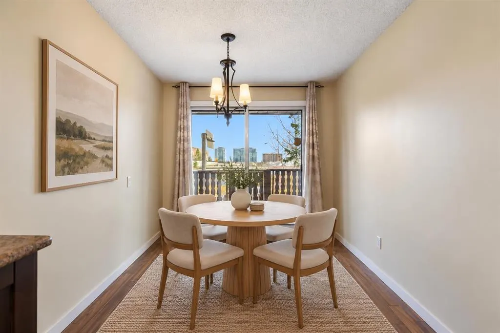 20 Dalhousie Crescent NW