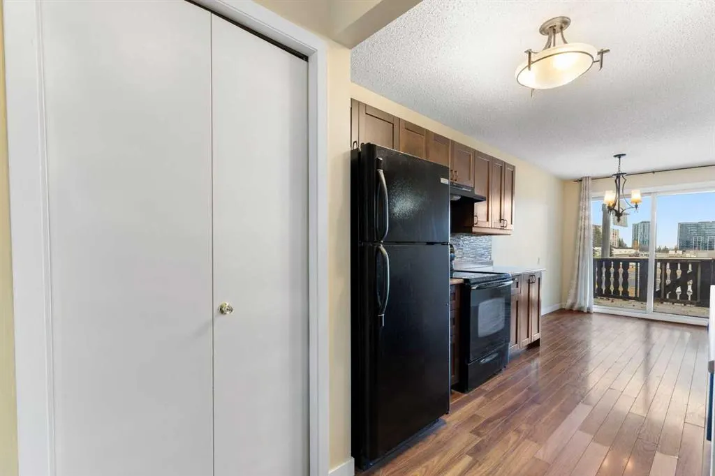 20 Dalhousie Crescent NW