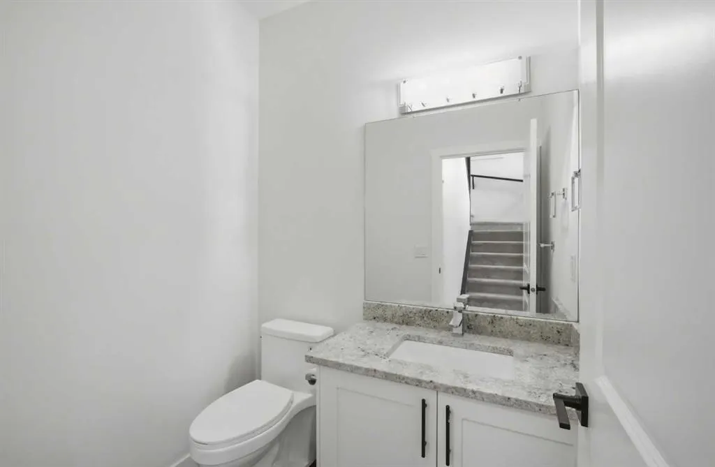 110 Baysprings Gardens SW