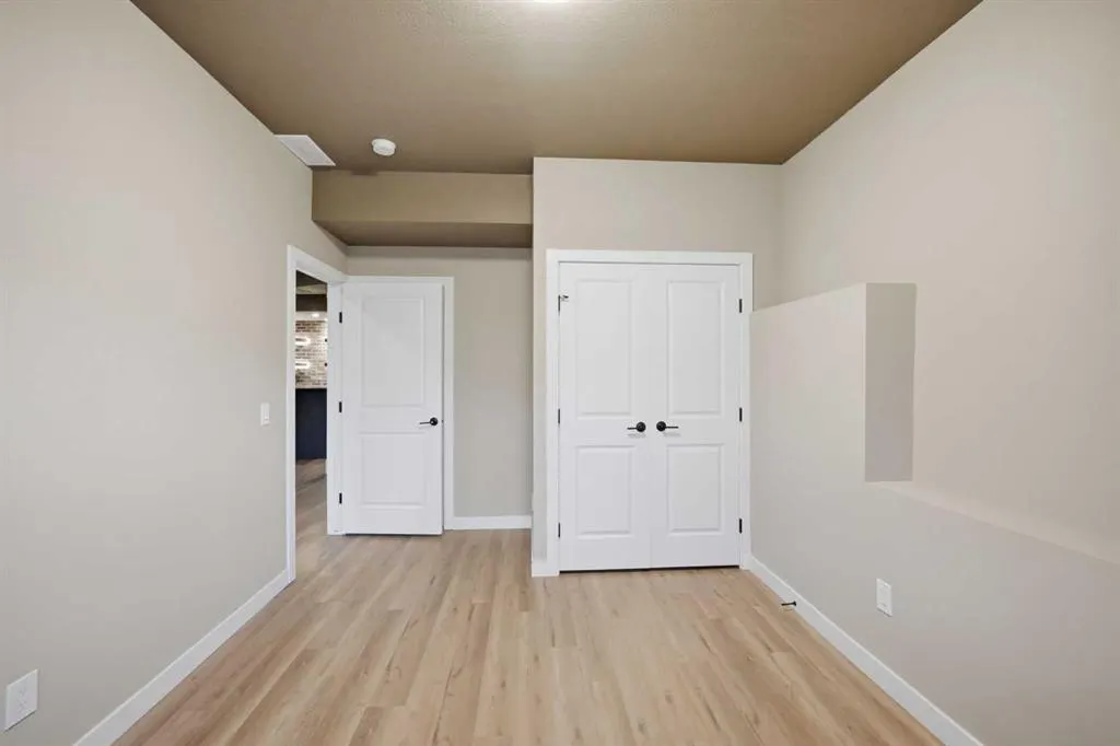 110 Baysprings Gardens SW