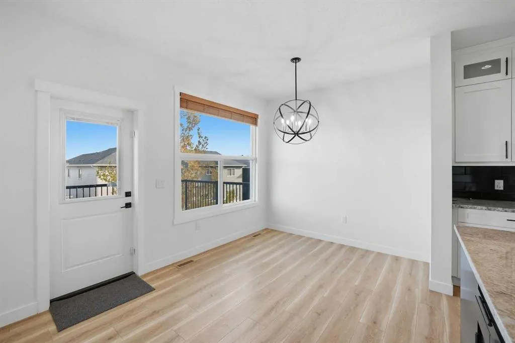 110 Baysprings Gardens SW