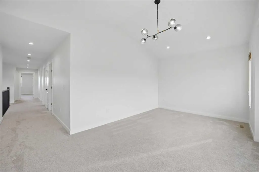 110 Baysprings Gardens SW