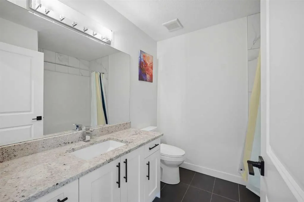 110 Baysprings Gardens SW