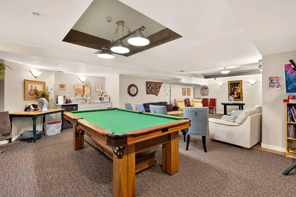 30 Discovery Ridge Close SW #305