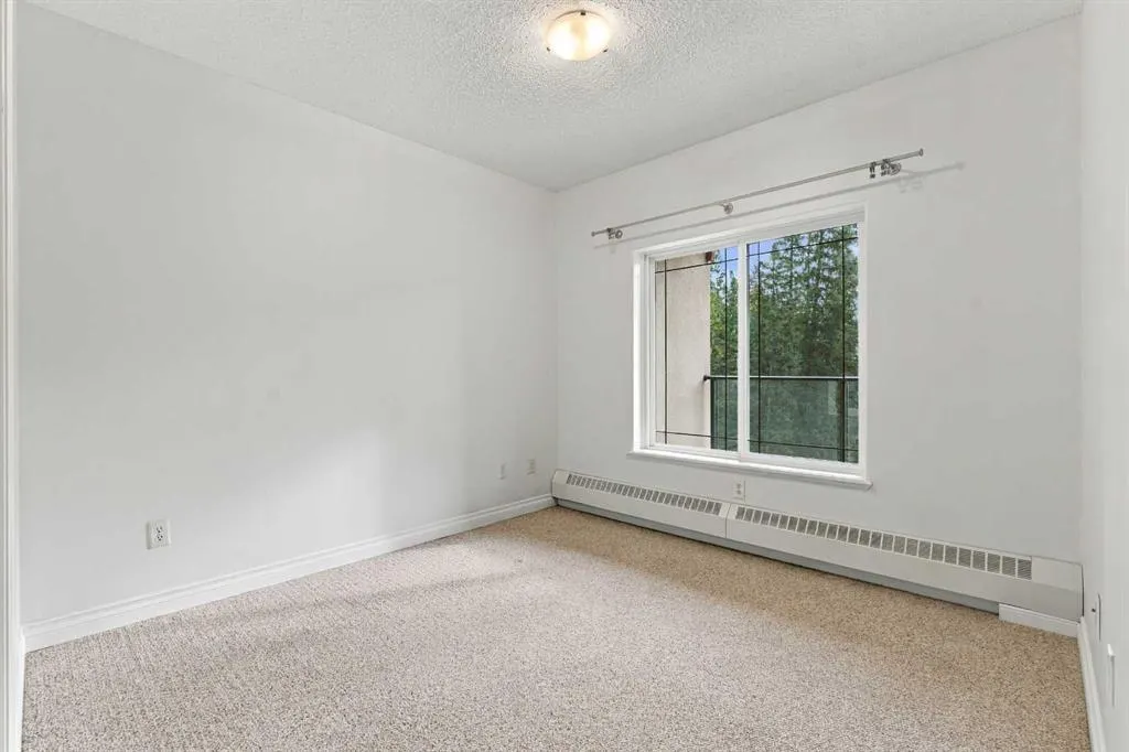 30 Discovery Ridge Close SW #305