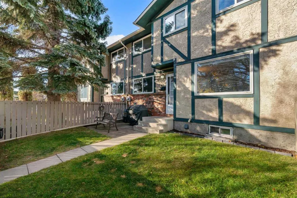 203 Lynnview Road SE #81