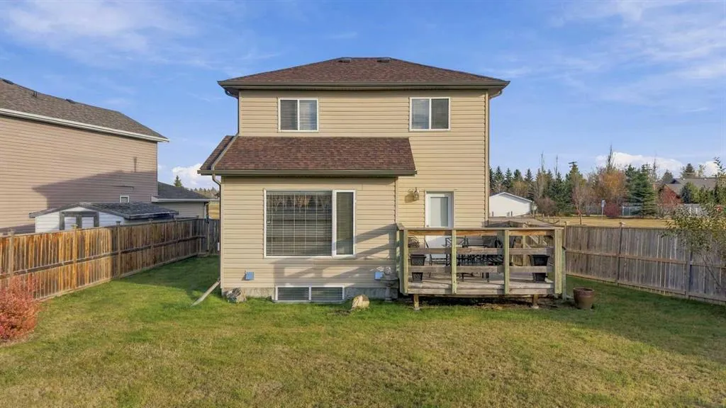 72 Oak Drive