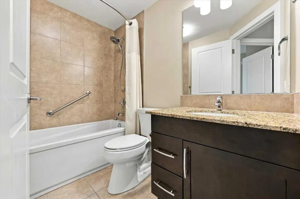 24 Varsity Estates Circle NW #502