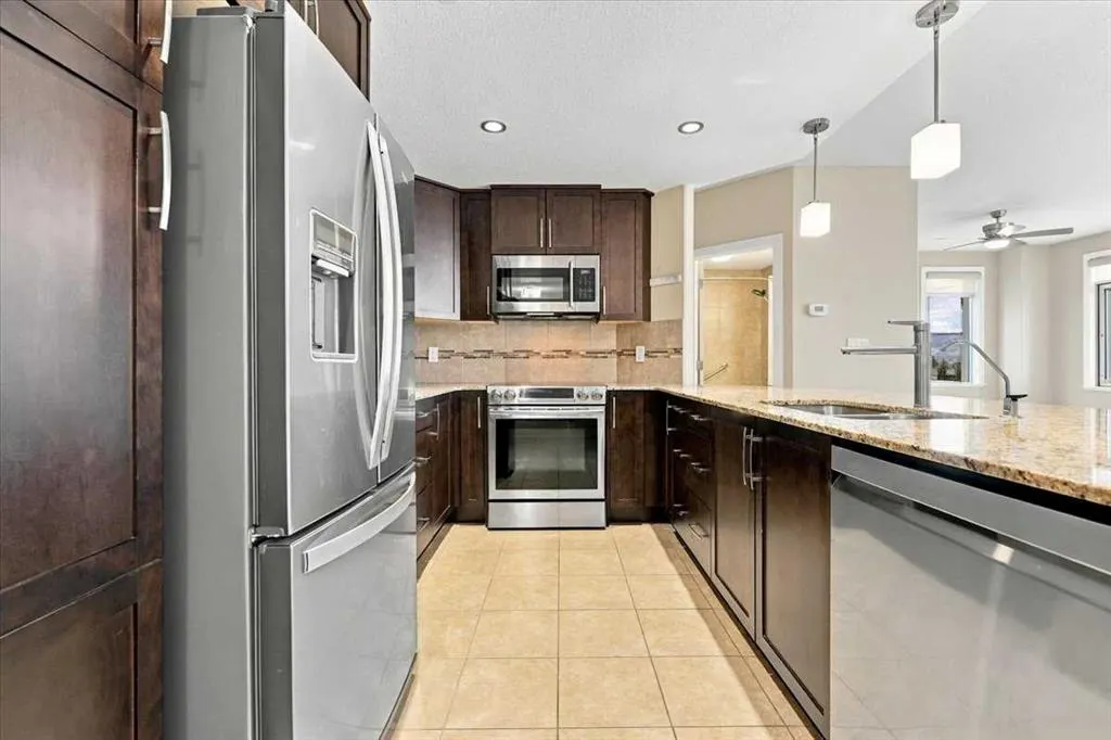 24 Varsity Estates Circle NW #502