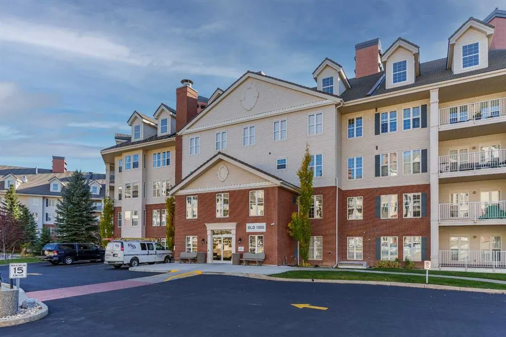 151 Country Village Road NE #1108